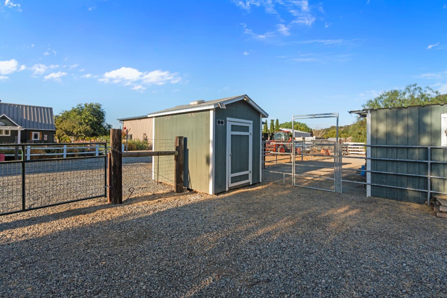 Detail Gallery Image 67 of 85 For 6840 Southside Rd, Hollister,  CA 95023 - 3 Beds | 2/1 Baths