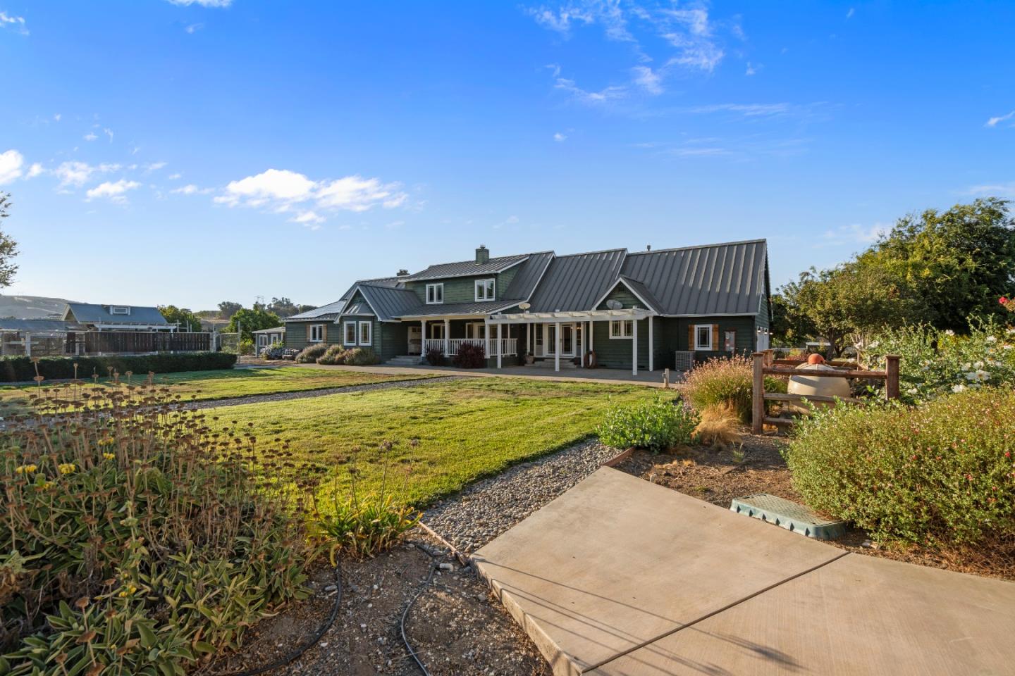 Detail Gallery Image 69 of 85 For 6840 Southside Rd, Hollister,  CA 95023 - 3 Beds | 2/1 Baths