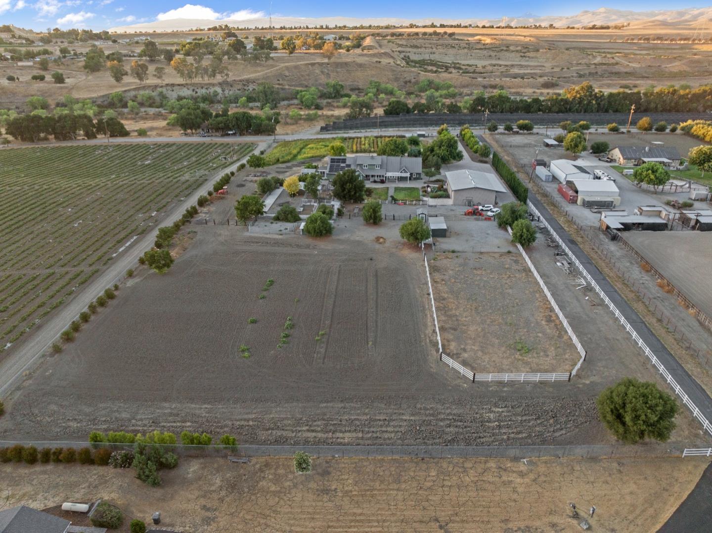 Detail Gallery Image 84 of 85 For 6840 Southside Rd, Hollister,  CA 95023 - 3 Beds | 2/1 Baths