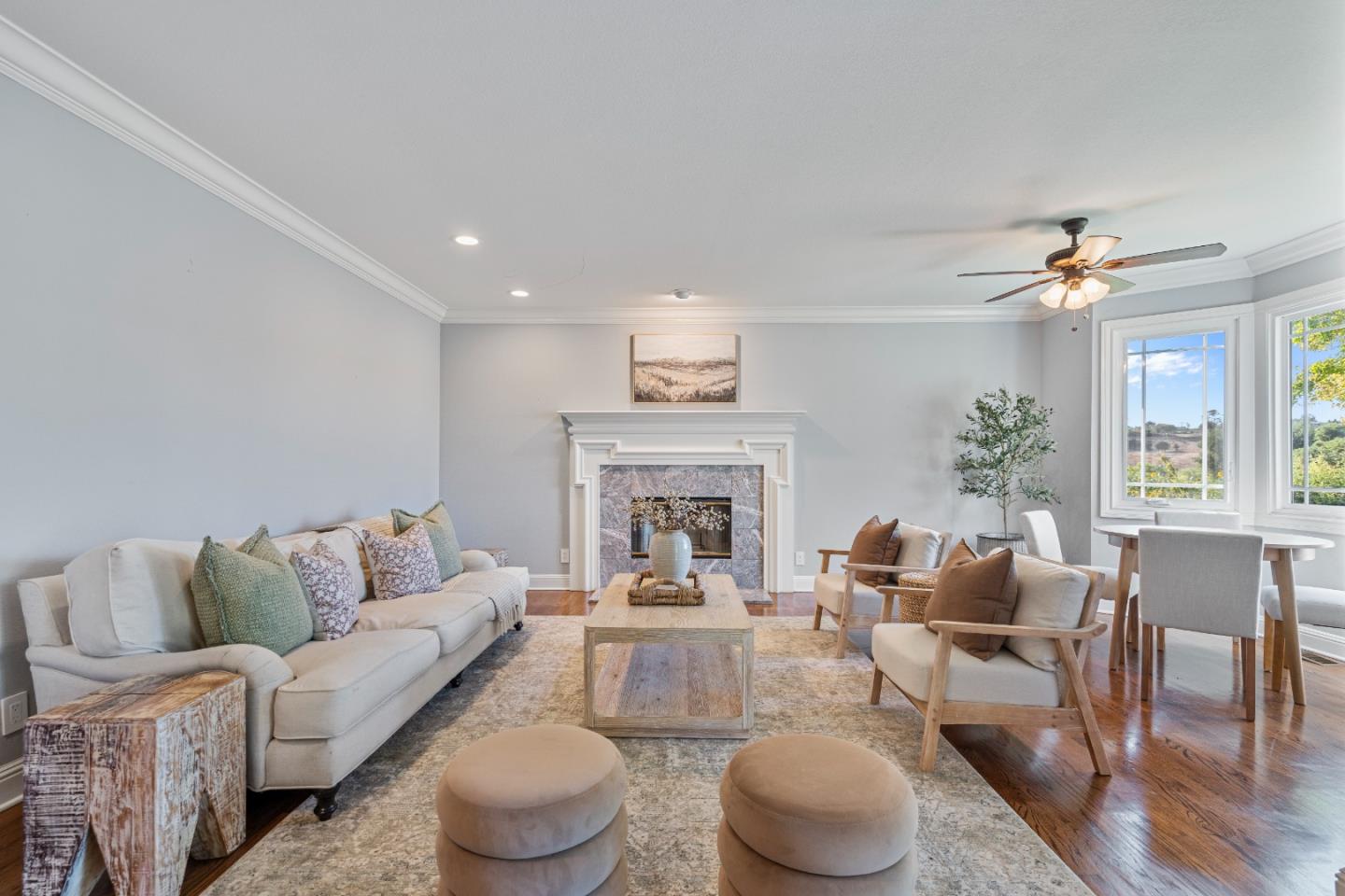 Detail Gallery Image 9 of 85 For 6840 Southside Rd, Hollister,  CA 95023 - 3 Beds | 2/1 Baths