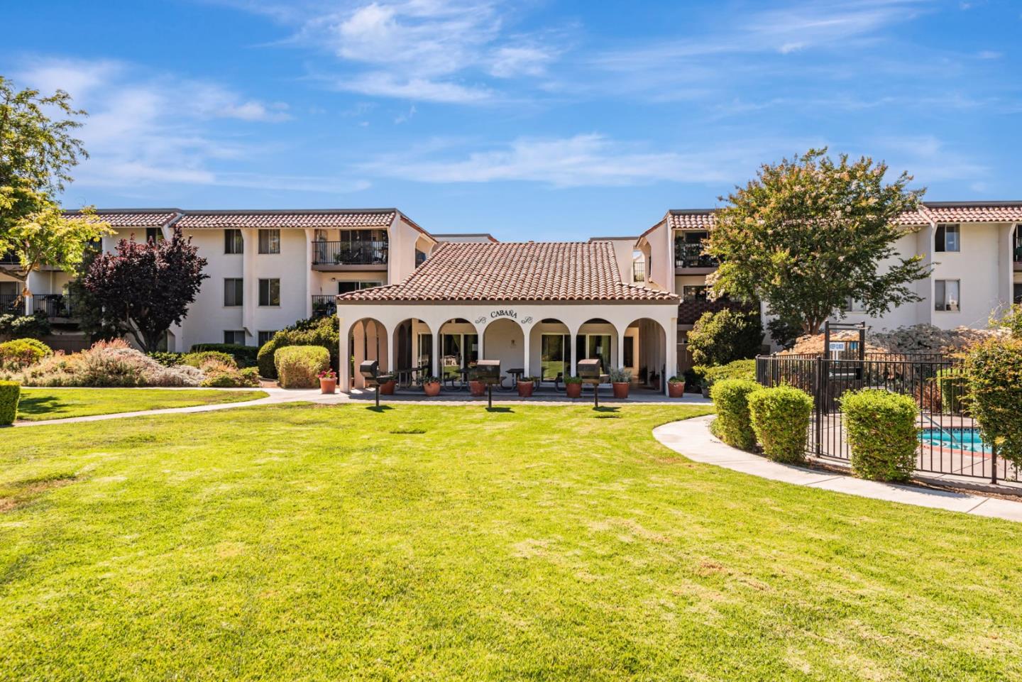 Detail Gallery Image 2 of 38 For 1760 Halford Ave #173,  Santa Clara,  CA 95051 - 2 Beds | 2 Baths