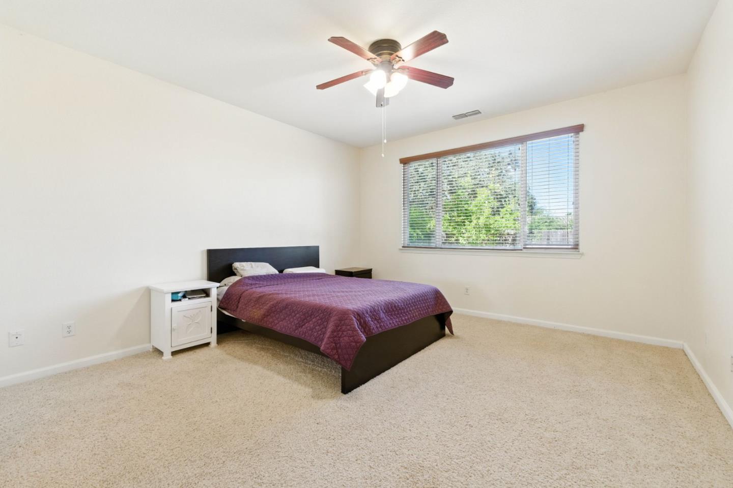 Detail Gallery Image 21 of 33 For 10294 Stoecker Way, Elk Grove,  CA 95757 - 4 Beds | 2 Baths