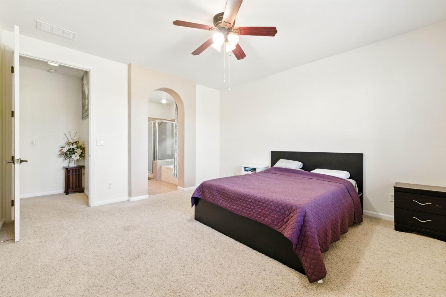 Detail Gallery Image 22 of 33 For 10294 Stoecker Way, Elk Grove,  CA 95757 - 4 Beds | 2 Baths