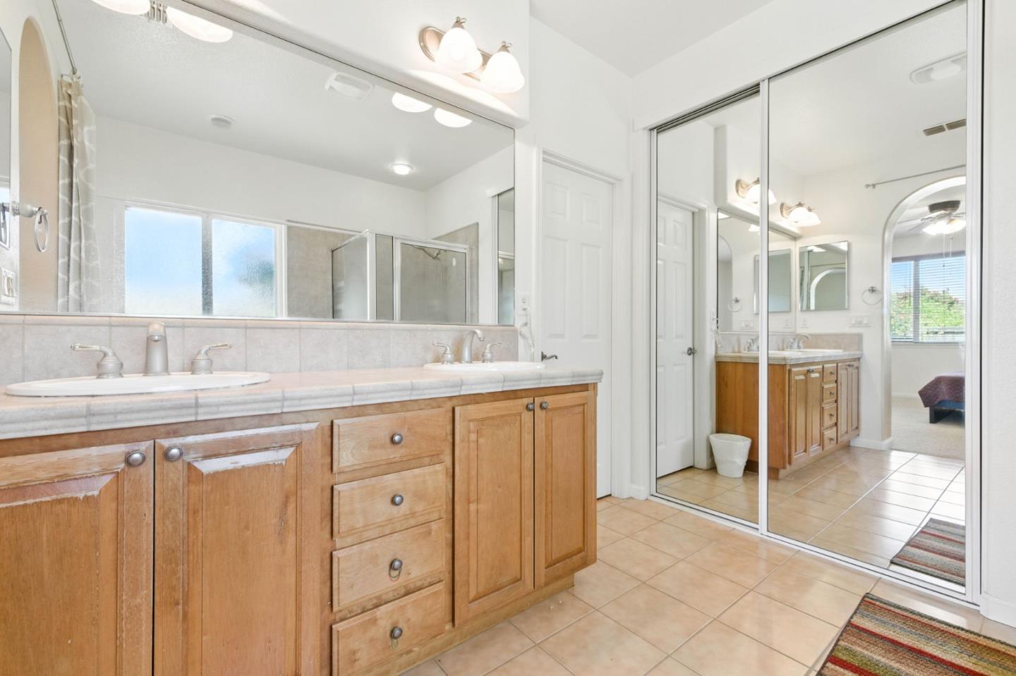 Detail Gallery Image 25 of 33 For 10294 Stoecker Way, Elk Grove,  CA 95757 - 4 Beds | 2 Baths