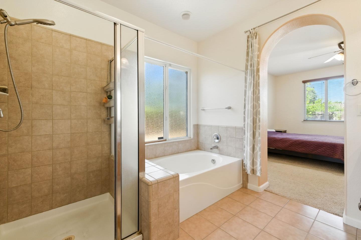 Detail Gallery Image 26 of 33 For 10294 Stoecker Way, Elk Grove,  CA 95757 - 4 Beds | 2 Baths