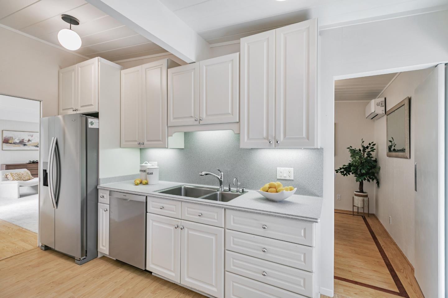 Detail Gallery Image 17 of 49 For 1156 Shenandoah Dr, Sunnyvale,  CA 94087 - 4 Beds | 2 Baths