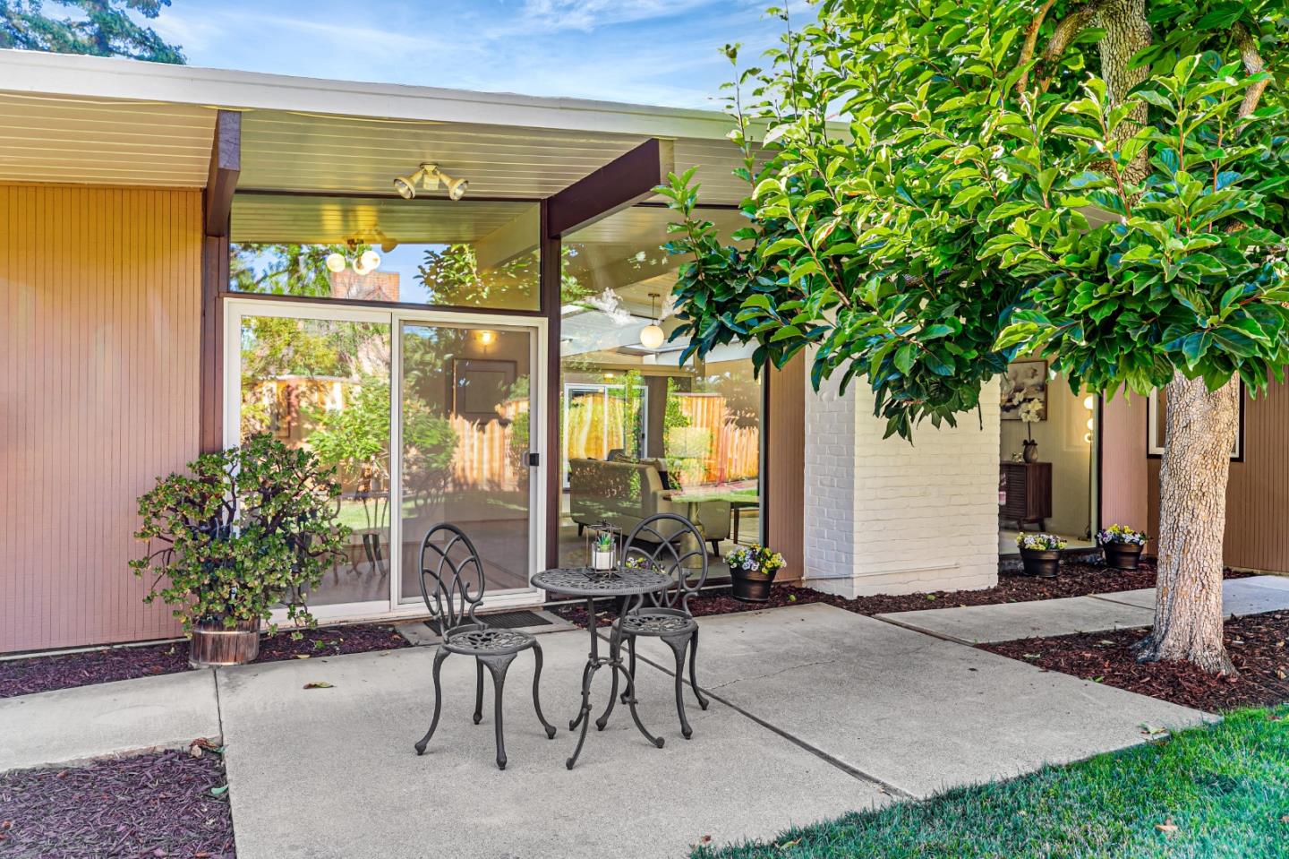 Detail Gallery Image 38 of 49 For 1156 Shenandoah Dr, Sunnyvale,  CA 94087 - 4 Beds | 2 Baths