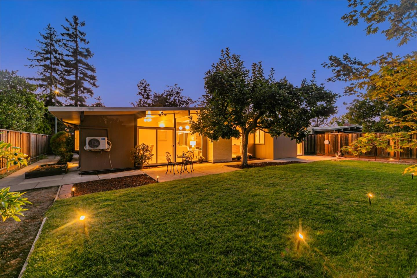 Detail Gallery Image 43 of 49 For 1156 Shenandoah Dr, Sunnyvale,  CA 94087 - 4 Beds | 2 Baths