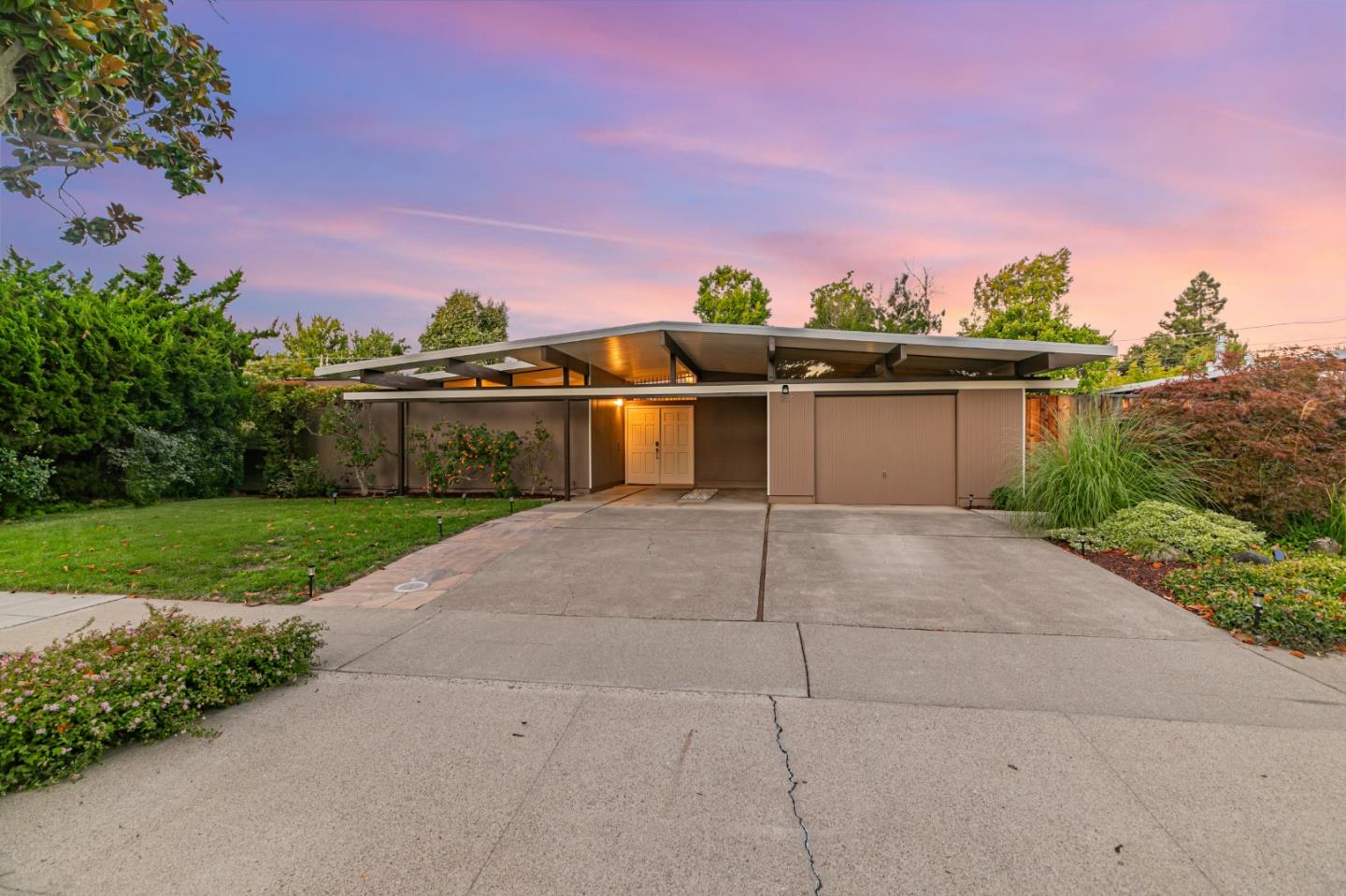 Detail Gallery Image 47 of 49 For 1156 Shenandoah Dr, Sunnyvale,  CA 94087 - 4 Beds | 2 Baths