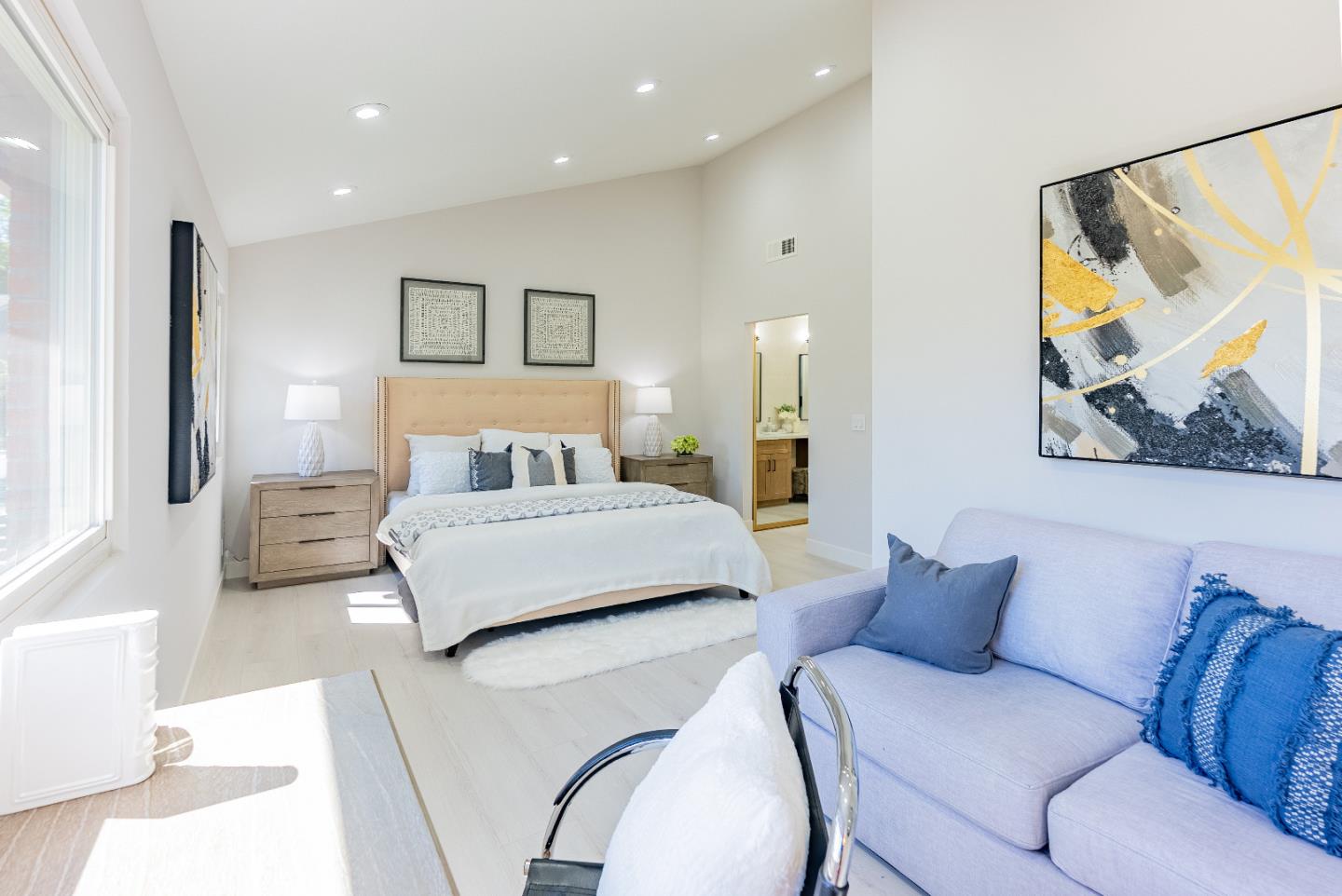 Detail Gallery Image 19 of 55 For 10178 Ridgeway Dr, Cupertino,  CA 95014 - 4 Beds | 2/1 Baths