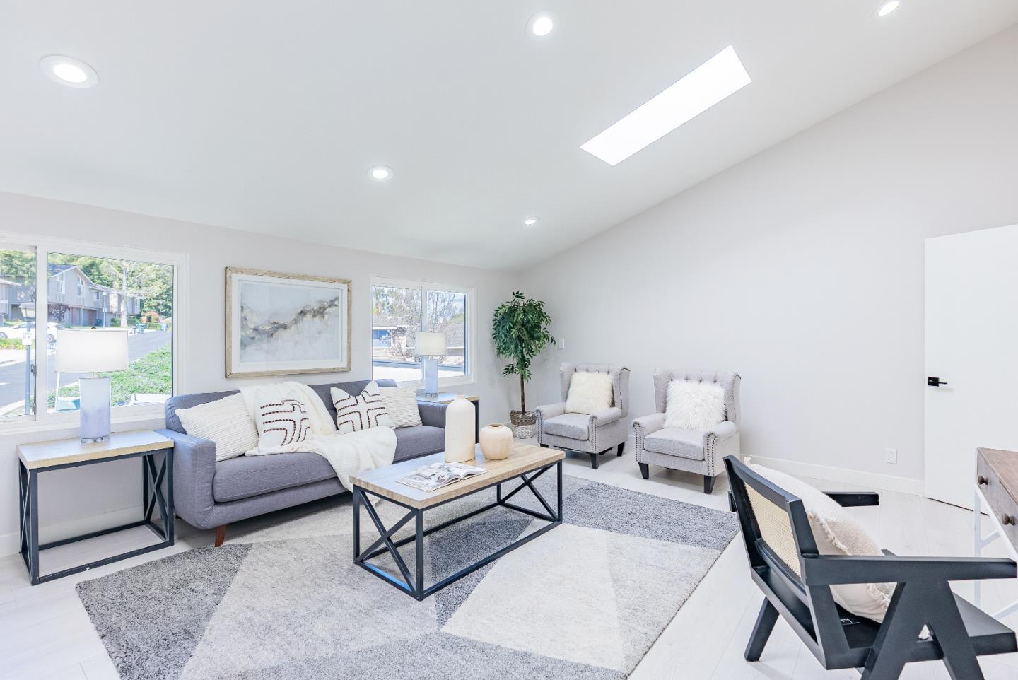 Detail Gallery Image 28 of 55 For 10178 Ridgeway Dr, Cupertino,  CA 95014 - 4 Beds | 2/1 Baths