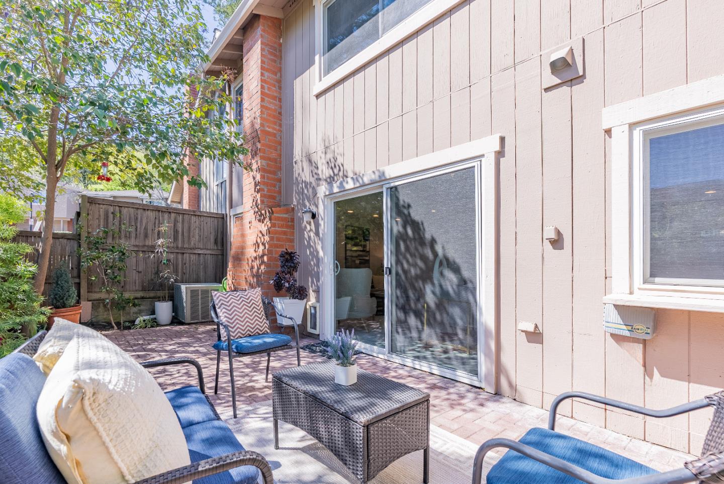Detail Gallery Image 36 of 55 For 10178 Ridgeway Dr, Cupertino,  CA 95014 - 4 Beds | 2/1 Baths