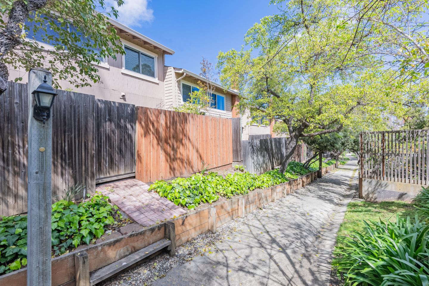 Detail Gallery Image 48 of 55 For 10178 Ridgeway Dr, Cupertino,  CA 95014 - 4 Beds | 2/1 Baths