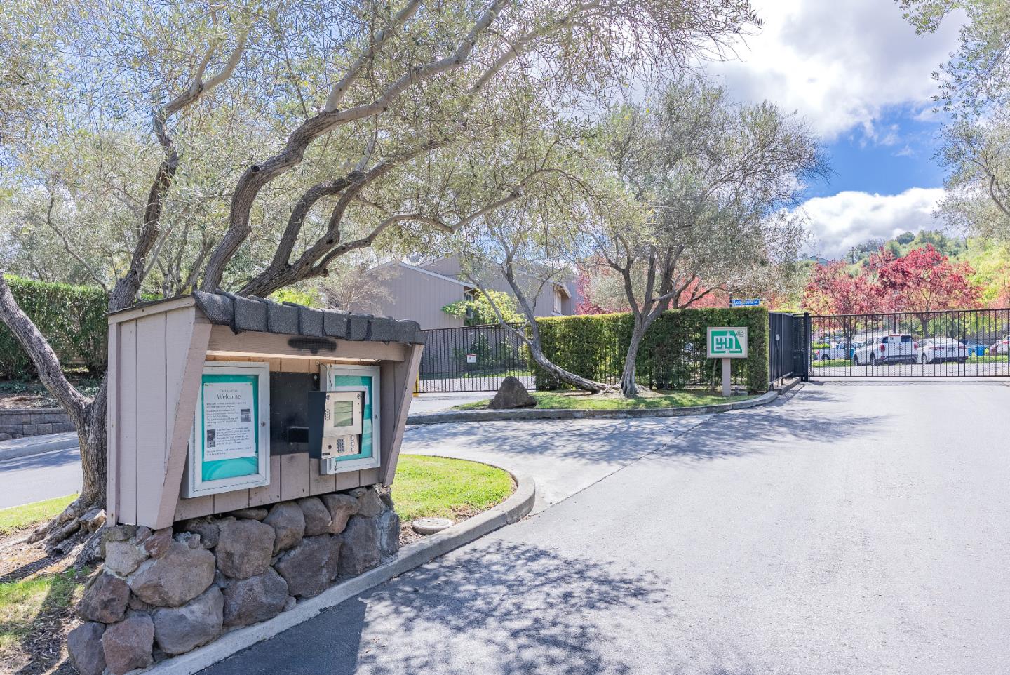 Detail Gallery Image 55 of 55 For 10178 Ridgeway Dr, Cupertino,  CA 95014 - 4 Beds | 2/1 Baths