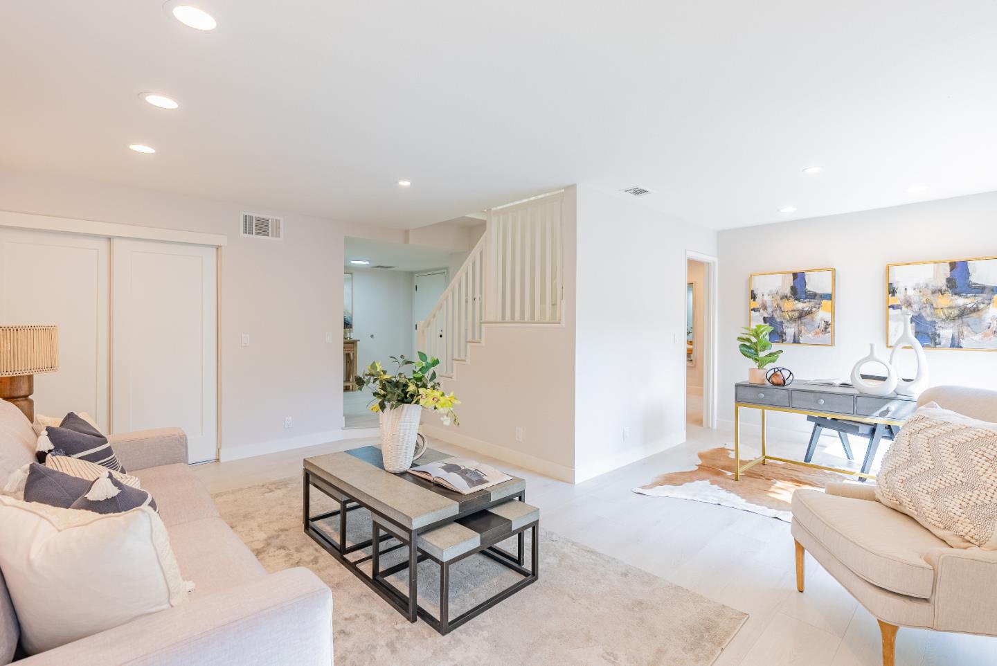 Detail Gallery Image 6 of 55 For 10178 Ridgeway Dr, Cupertino,  CA 95014 - 4 Beds | 2/1 Baths