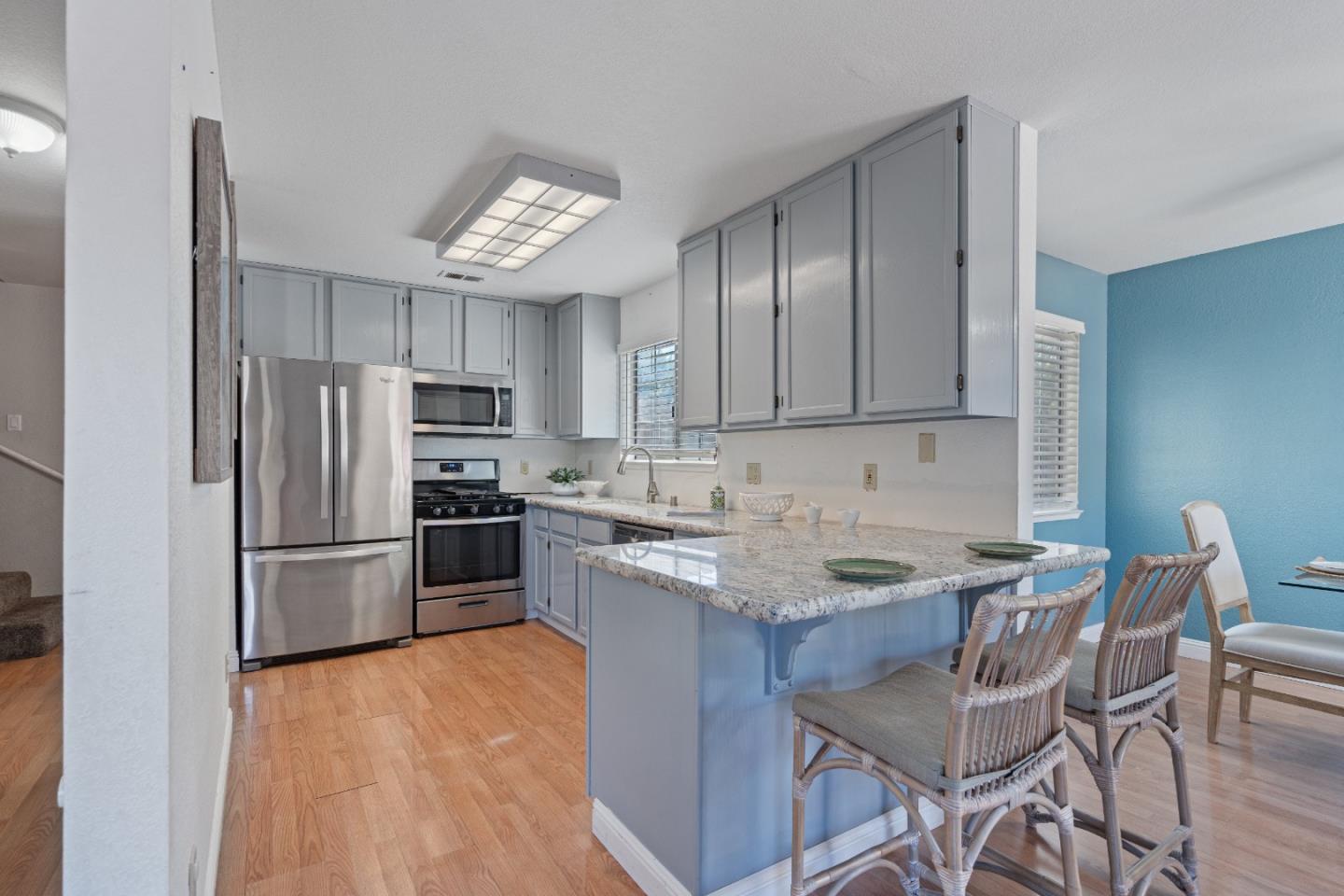 Detail Gallery Image 15 of 43 For 1411 Squire Ct, Hollister,  CA 95023 - 3 Beds | 2 Baths