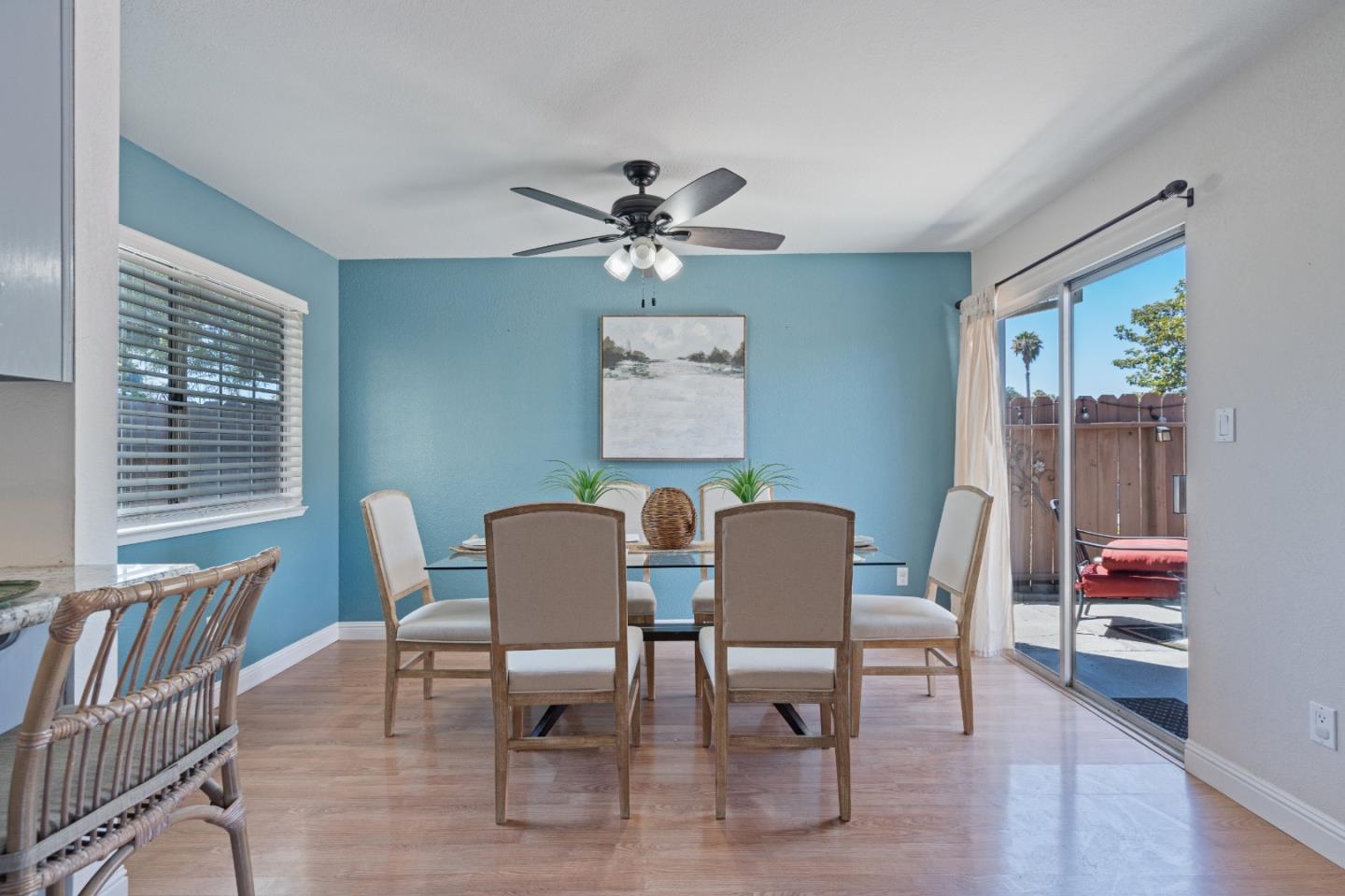 Detail Gallery Image 18 of 43 For 1411 Squire Ct, Hollister,  CA 95023 - 3 Beds | 2 Baths