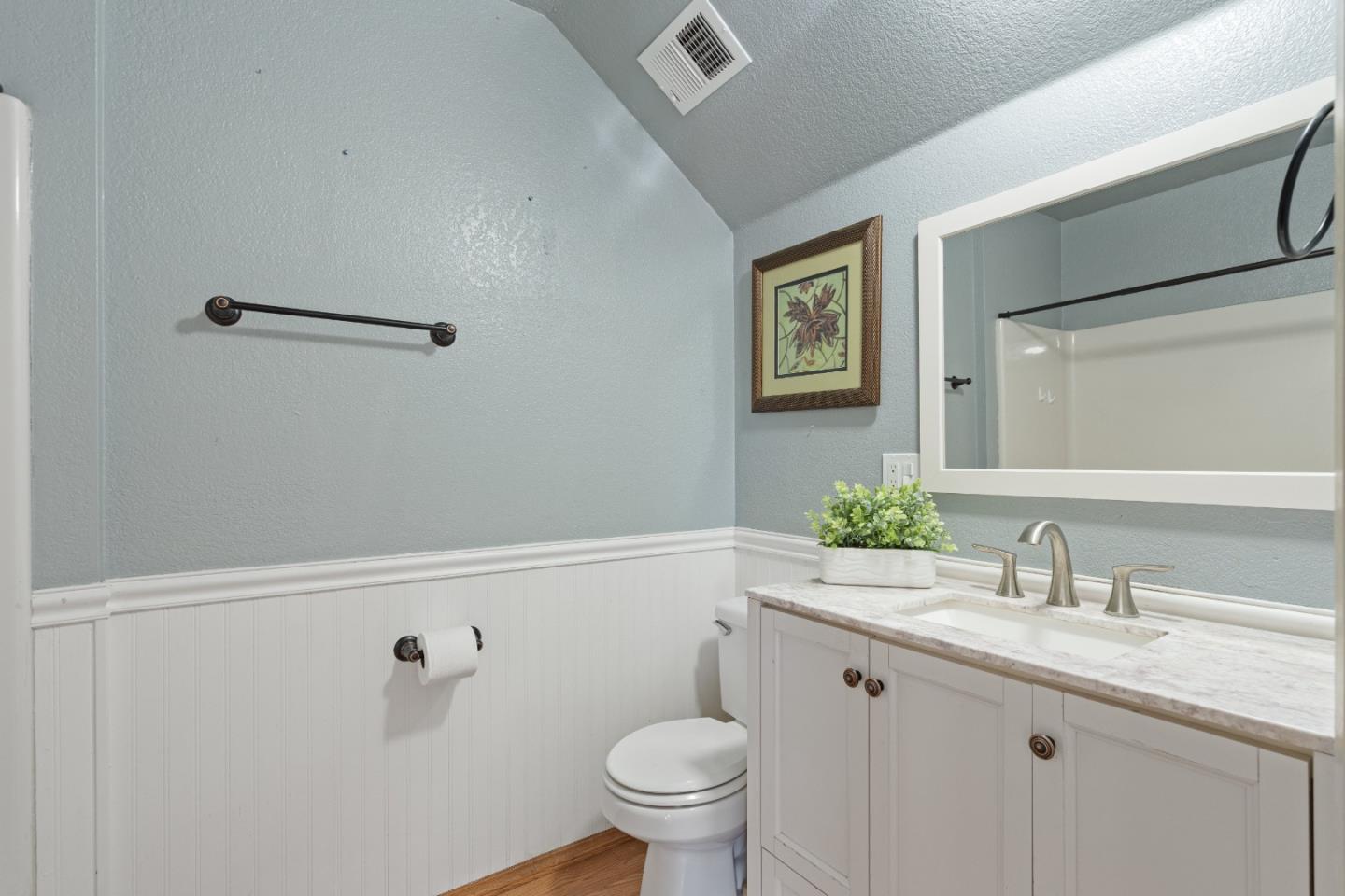 Detail Gallery Image 23 of 43 For 1411 Squire Ct, Hollister,  CA 95023 - 3 Beds | 2 Baths