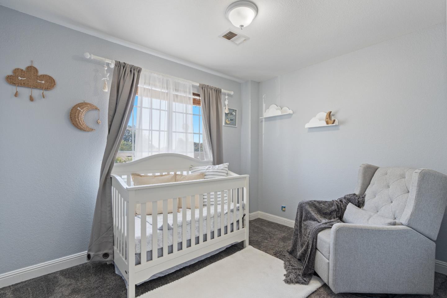 Detail Gallery Image 26 of 43 For 1411 Squire Ct, Hollister,  CA 95023 - 3 Beds | 2 Baths
