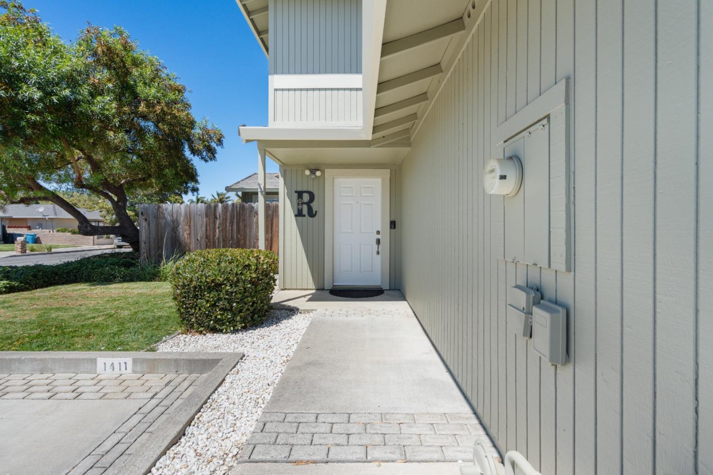 Detail Gallery Image 6 of 43 For 1411 Squire Ct, Hollister,  CA 95023 - 3 Beds | 2 Baths