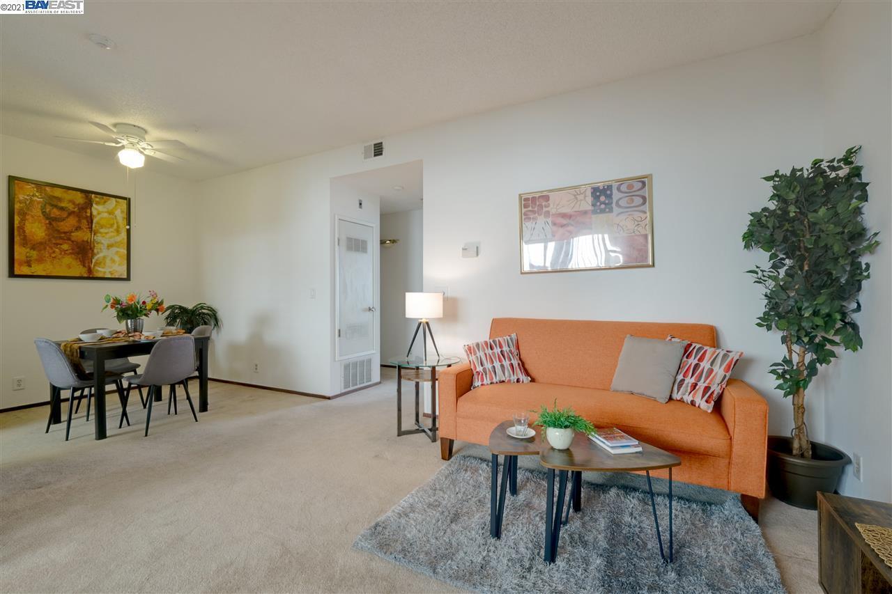 Detail Gallery Image 3 of 9 For 6039 Joaquin Murieta Ave #B,  Newark,  CA 94560 - 1 Beds | 1 Baths