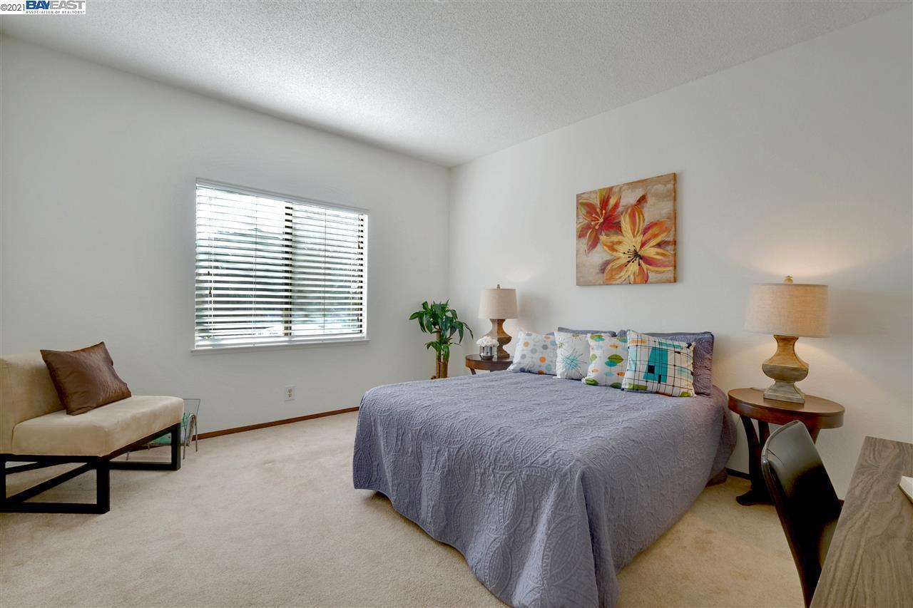 Detail Gallery Image 8 of 9 For 6039 Joaquin Murieta Ave #B,  Newark,  CA 94560 - 1 Beds | 1 Baths