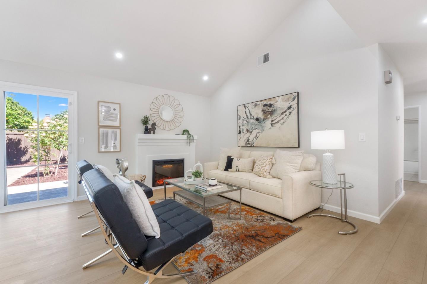 Detail Gallery Image 13 of 50 For 1157 Morely Ct, San Jose,  CA 95122 - 4 Beds | 2 Baths