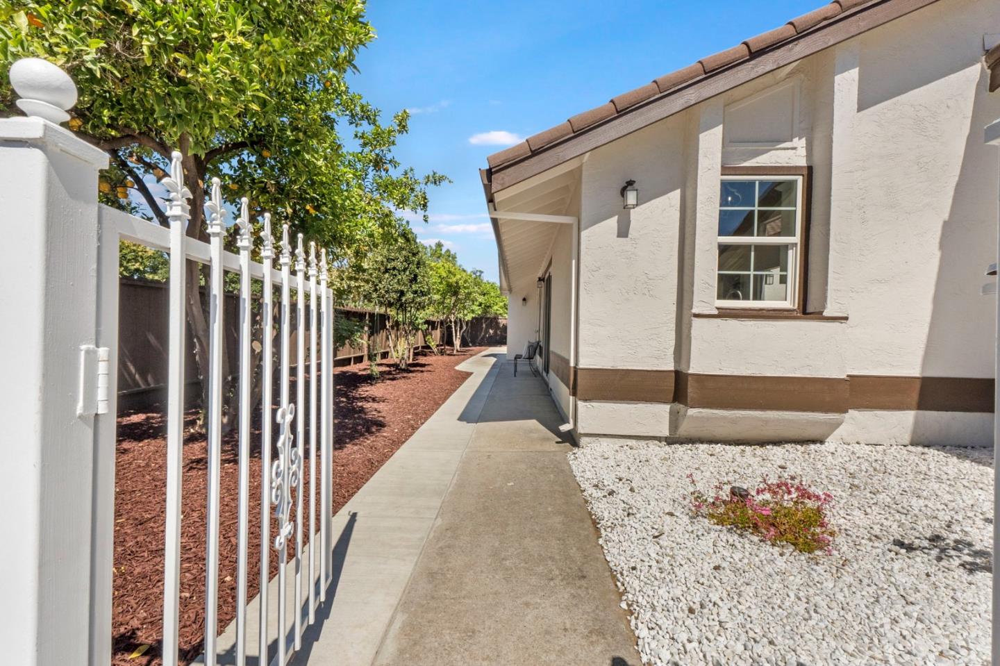 Detail Gallery Image 27 of 50 For 1157 Morely Ct, San Jose,  CA 95122 - 4 Beds | 2 Baths