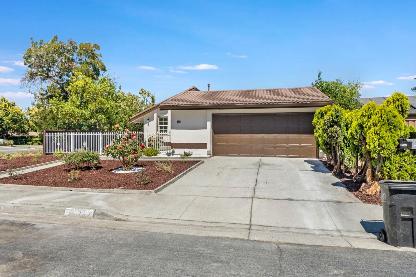 Detail Gallery Image 35 of 50 For 1157 Morely Ct, San Jose,  CA 95122 - 4 Beds | 2 Baths