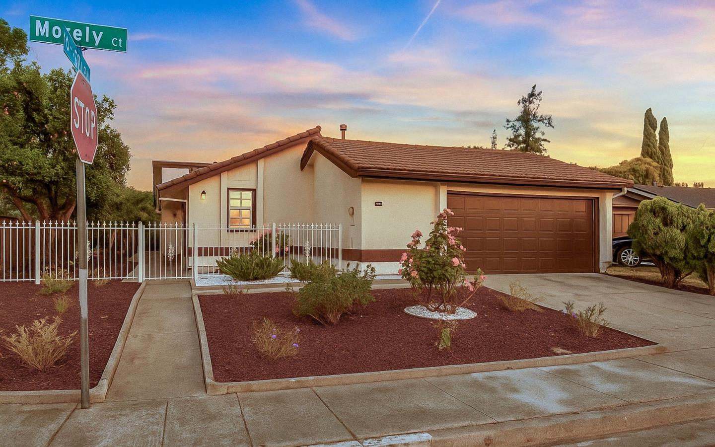Detail Gallery Image 36 of 50 For 1157 Morely Ct, San Jose,  CA 95122 - 4 Beds | 2 Baths