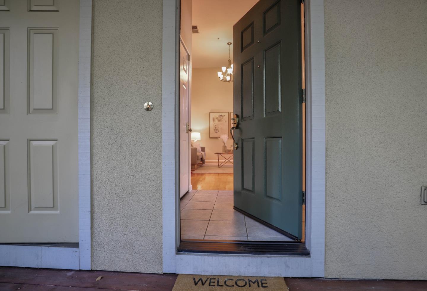Detail Gallery Image 11 of 51 For 355 Snyder Ln, Mountain View,  CA 94043 - 3 Beds | 2/1 Baths