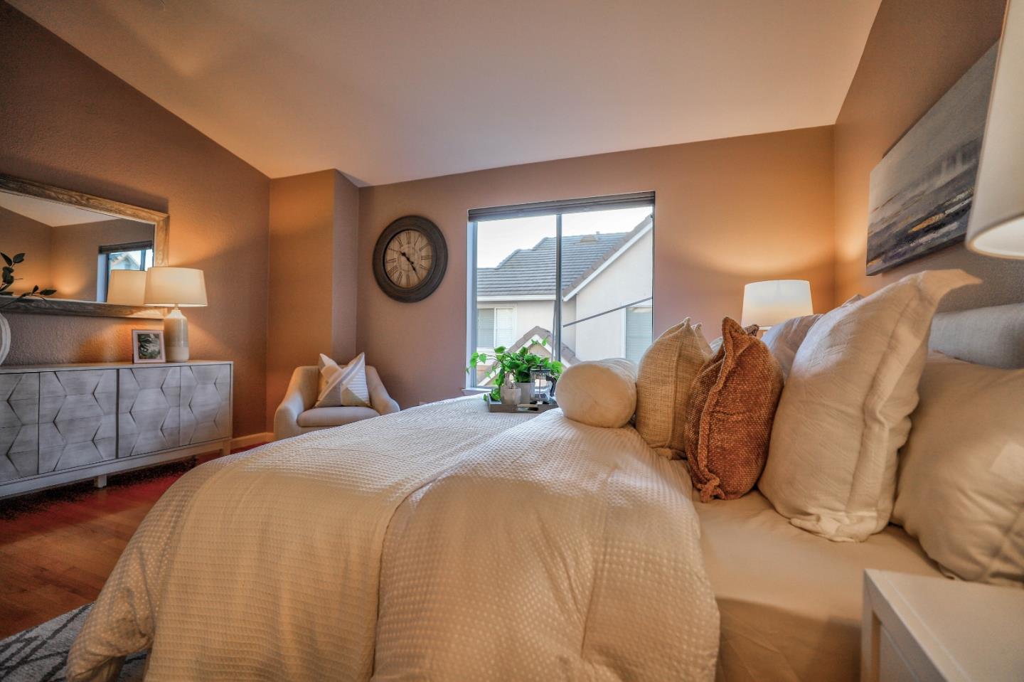 Detail Gallery Image 27 of 51 For 355 Snyder Ln, Mountain View,  CA 94043 - 3 Beds | 2/1 Baths