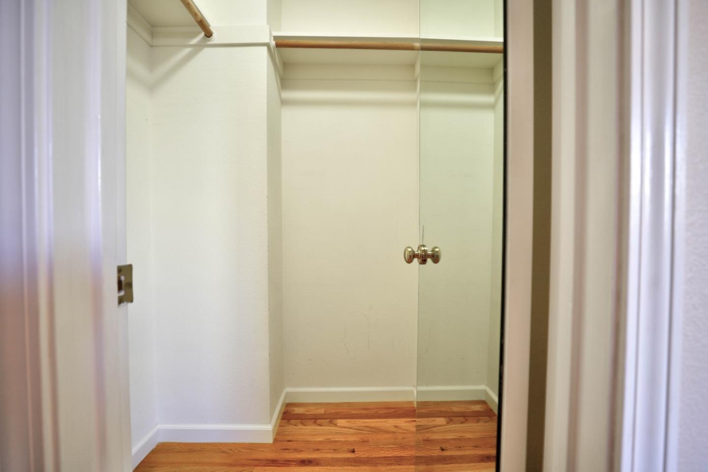 Detail Gallery Image 37 of 51 For 355 Snyder Ln, Mountain View,  CA 94043 - 3 Beds | 2/1 Baths