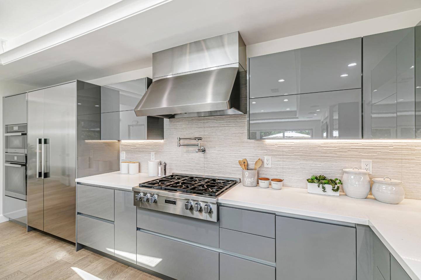 Detail Gallery Image 15 of 42 For 7924 August Ln, Cupertino,  CA 95014 - 4 Beds | 3/1 Baths