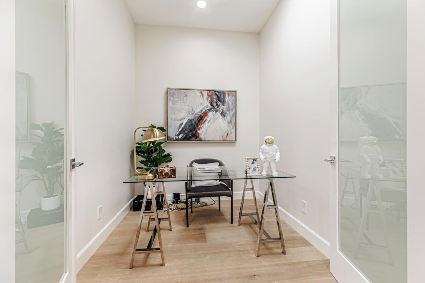 Detail Gallery Image 19 of 42 For 7924 August Ln, Cupertino,  CA 95014 - 4 Beds | 3/1 Baths