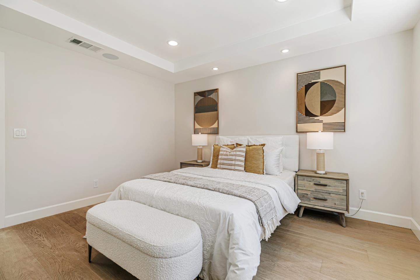 Detail Gallery Image 23 of 42 For 7924 August Ln, Cupertino,  CA 95014 - 4 Beds | 3/1 Baths