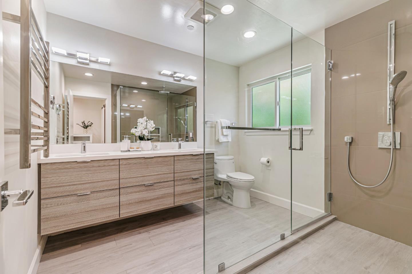 Detail Gallery Image 31 of 42 For 7924 August Ln, Cupertino,  CA 95014 - 4 Beds | 3/1 Baths