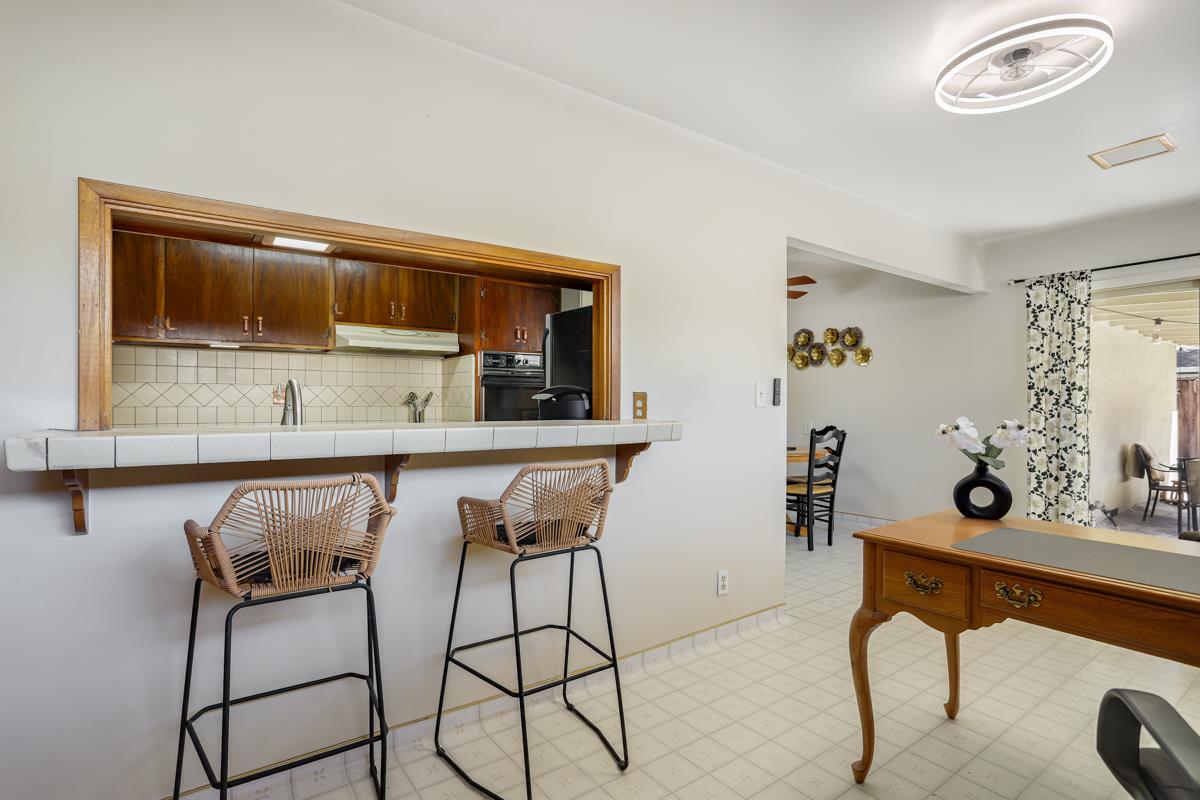 Detail Gallery Image 16 of 30 For 2139 Calabazas Blvd, Santa Clara,  CA 95051 - 3 Beds | 2 Baths