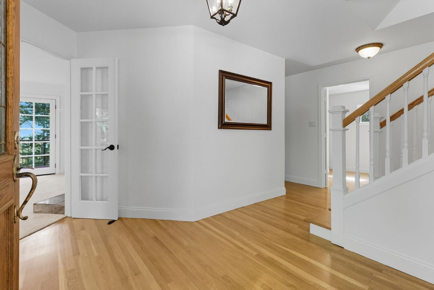 Detail Gallery Image 4 of 46 For 23489 Hutchinson Rd, Los Gatos,  CA 95033 - 4 Beds | 2/1 Baths