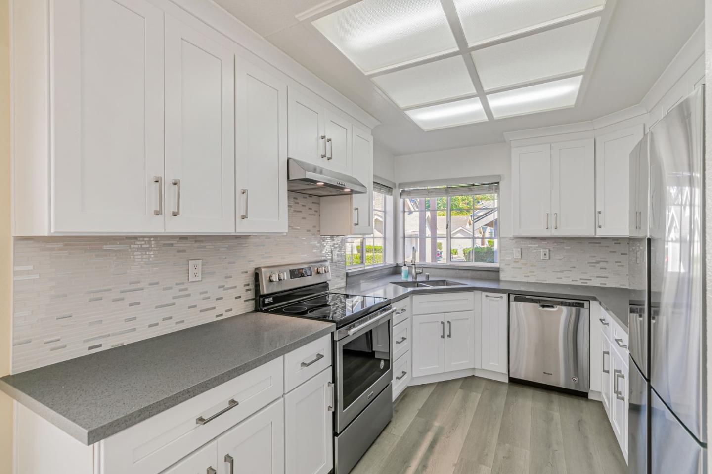 Detail Gallery Image 11 of 42 For 6171 Potrero Dr, Newark,  CA 94560 - 3 Beds | 2/1 Baths