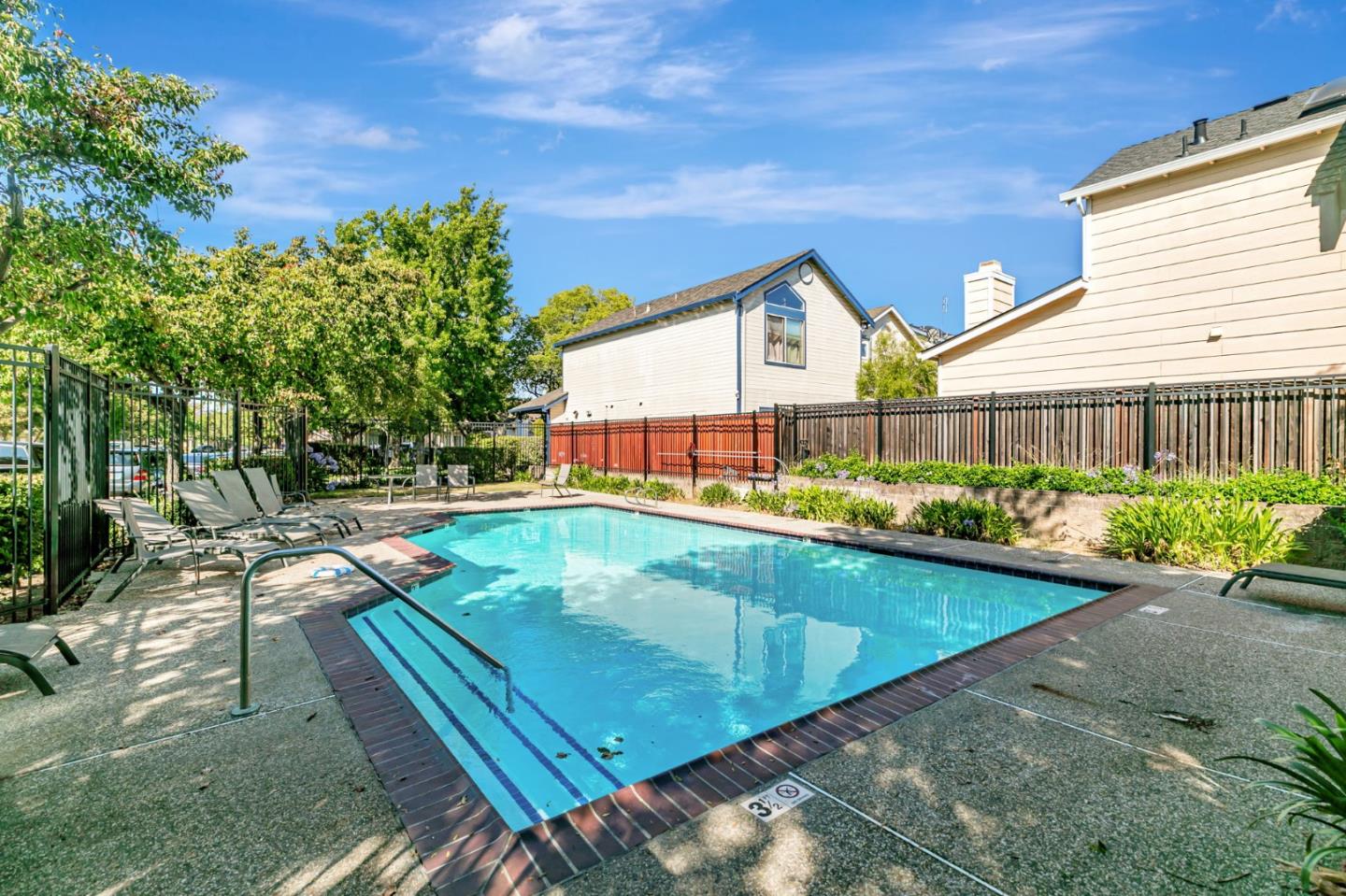 Detail Gallery Image 41 of 42 For 6171 Potrero Dr, Newark,  CA 94560 - 3 Beds | 2/1 Baths
