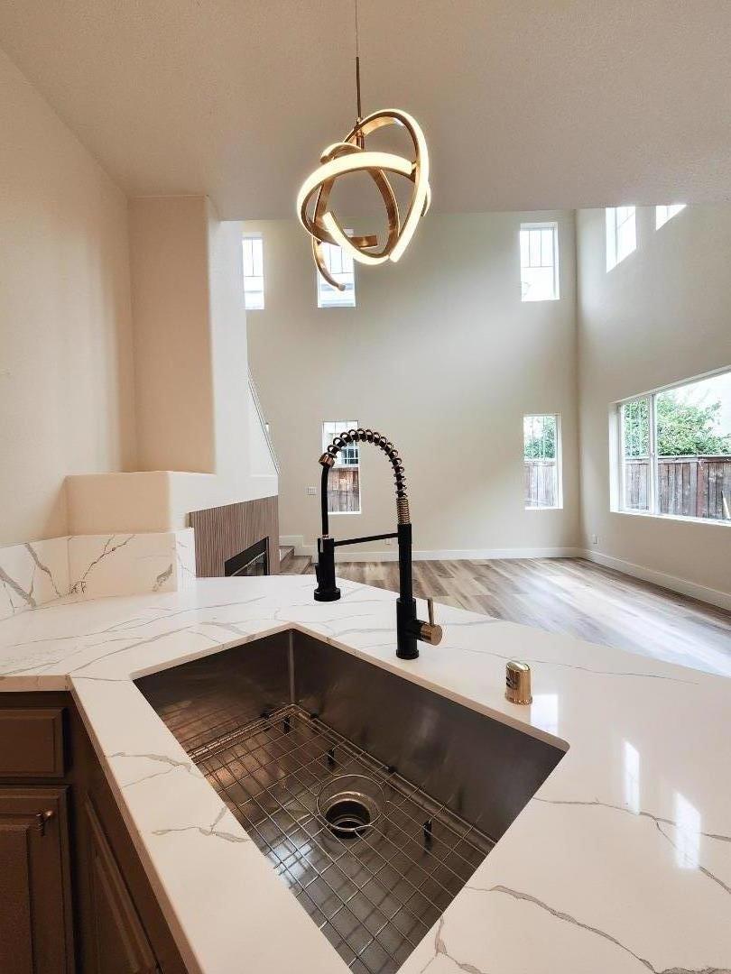 Detail Gallery Image 24 of 54 For 1218 Alder Creek Cir, San Leandro,  CA 94577 - 3 Beds | 2/1 Baths