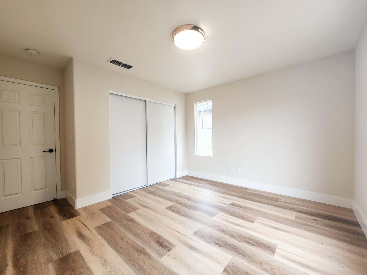Detail Gallery Image 38 of 54 For 1218 Alder Creek Cir, San Leandro,  CA 94577 - 3 Beds | 2/1 Baths