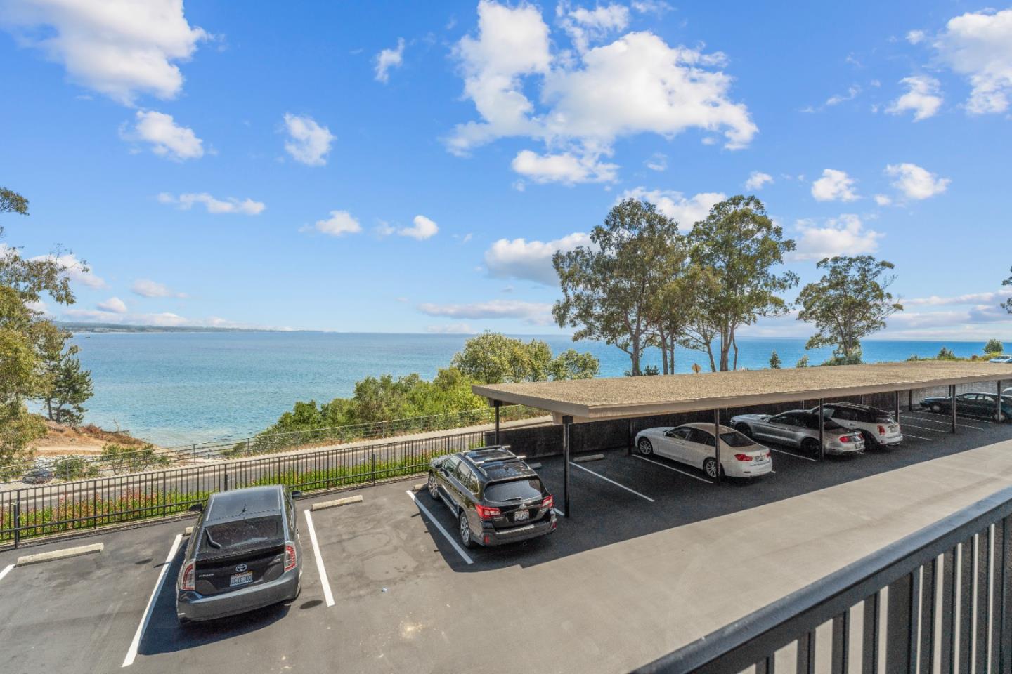 Detail Gallery Image 8 of 26 For 870 Park Ave #110,  Capitola,  CA 95010 - 2 Beds | 2 Baths