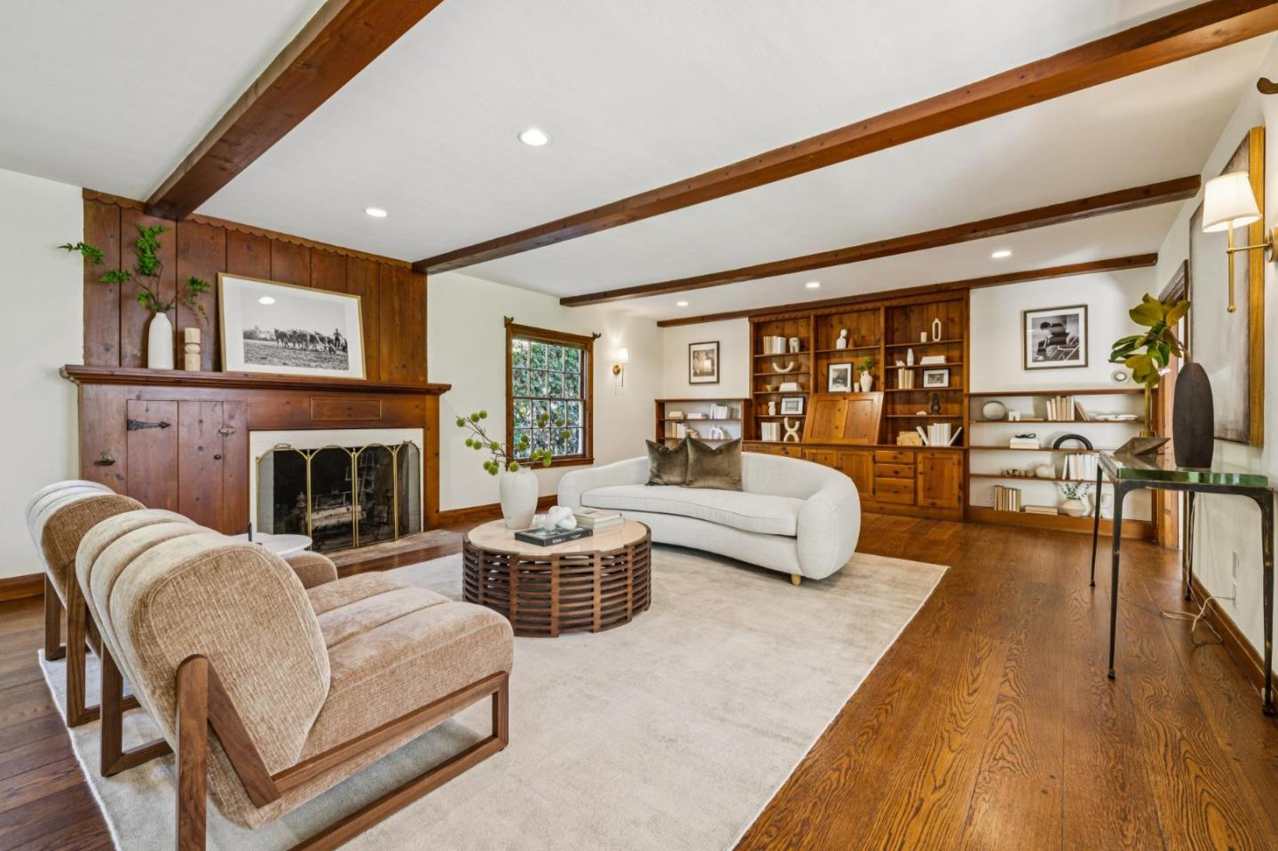 Detail Gallery Image 7 of 35 For 2460 South Ct, Palo Alto,  CA 94301 - 3 Beds | 2/1 Baths