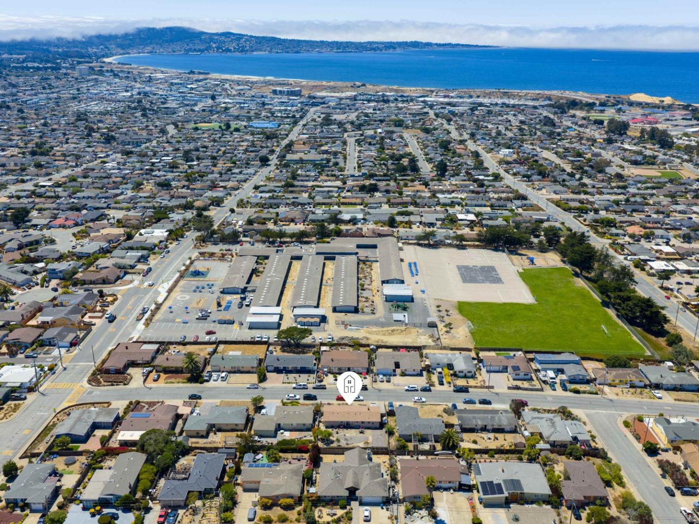 Detail Gallery Image 15 of 16 For 1950 Lincoln St, Seaside,  CA 93955 - 3 Beds | 1 Baths