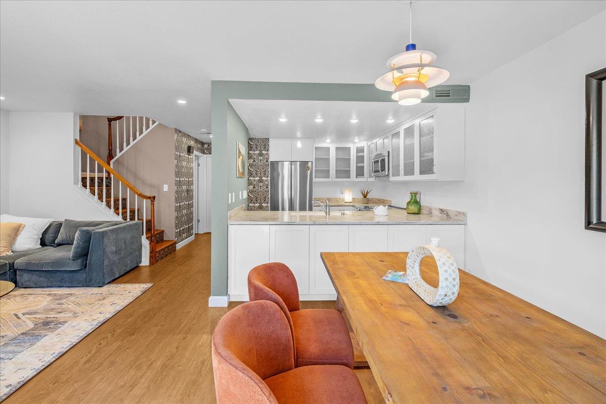 Detail Gallery Image 10 of 32 For 1757 30th Ave, Santa Cruz,  CA 95062 - 2 Beds | 2/1 Baths