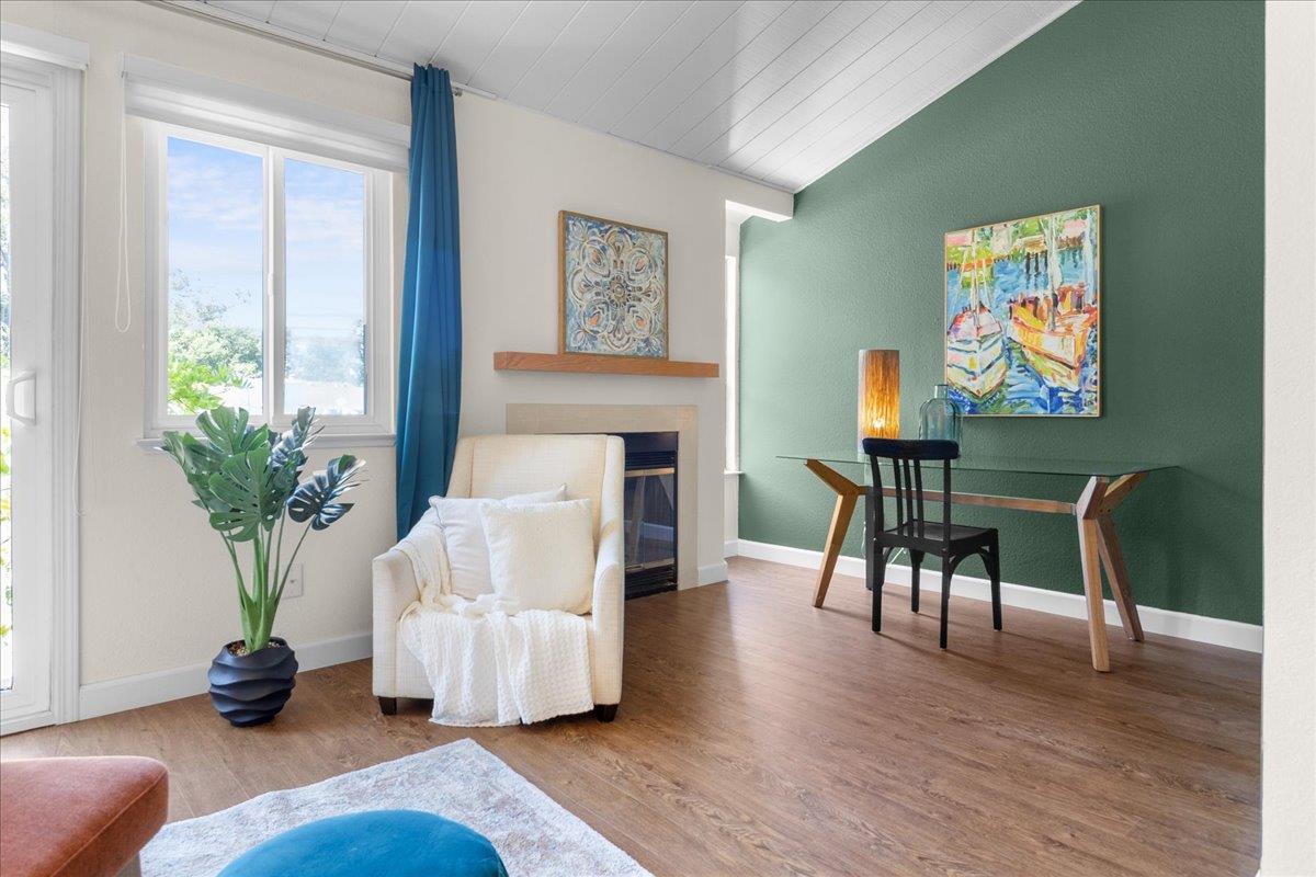 Detail Gallery Image 19 of 32 For 1757 30th Ave, Santa Cruz,  CA 95062 - 2 Beds | 2/1 Baths