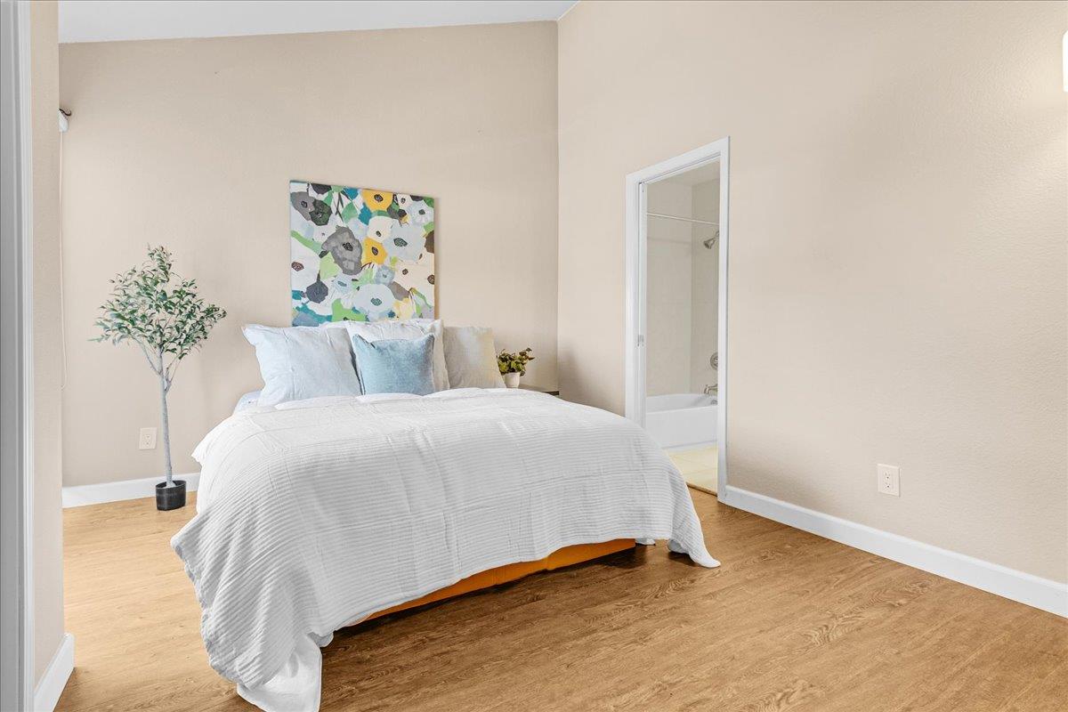 Detail Gallery Image 23 of 32 For 1757 30th Ave, Santa Cruz,  CA 95062 - 2 Beds | 2/1 Baths