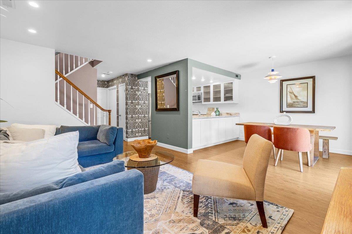 Detail Gallery Image 7 of 32 For 1757 30th Ave, Santa Cruz,  CA 95062 - 2 Beds | 2/1 Baths